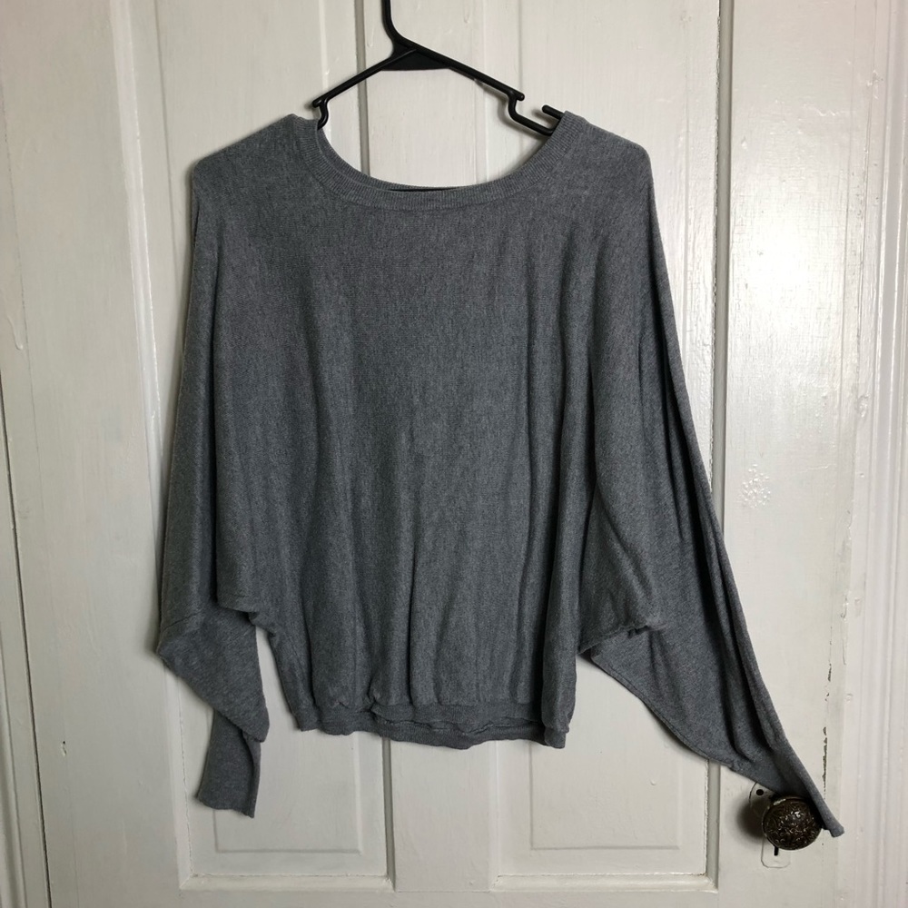 Wide armed sweater